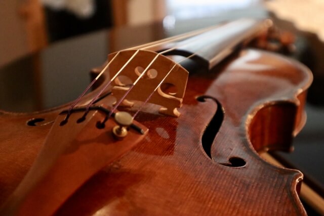 バイオリンのイメージ画像